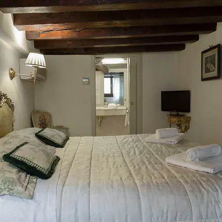 Apartment Luxury And Romantic Secret Escape In Venice! Venice