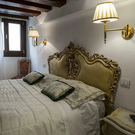 Apartment Luxury And Romantic Secret Escape In Venice! Venice
